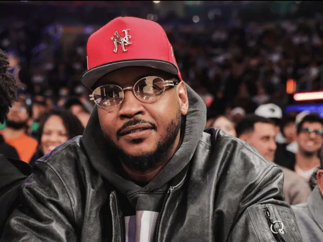 爱游戏官方-关于圣安东尼奥马刺训练开放日，今夜临场应变引欢呼，NBA常规赛在即，临场指挥获称赞的信息