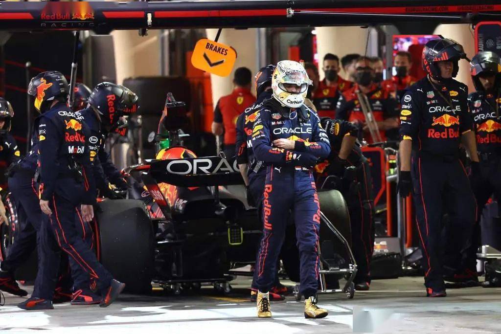 爱游戏网址-包含塞维利亚加时末段迎来里程碑费德勒新星失利表现惊艳，连对手都承认：赛后成都蓉城备战欧冠的词条